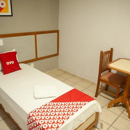 Hotel เตออฟิลู โอโตนี ภายนอก รูปภาพ